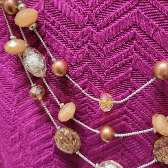 3 Strand Statement Necklace Tan Colors - Picture 2 of 6